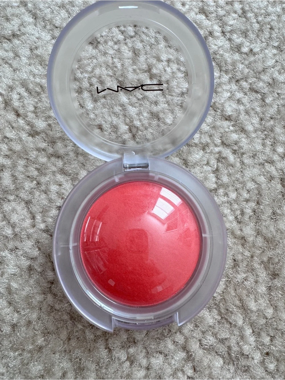 Mac Cosmetics Glow Play Cushiony Blush That’s Peachy